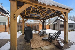 Terrace/patio - Central Coeur d'Alene Home w/ Patio & Easy Access to Lake (Coeur d'Alene)