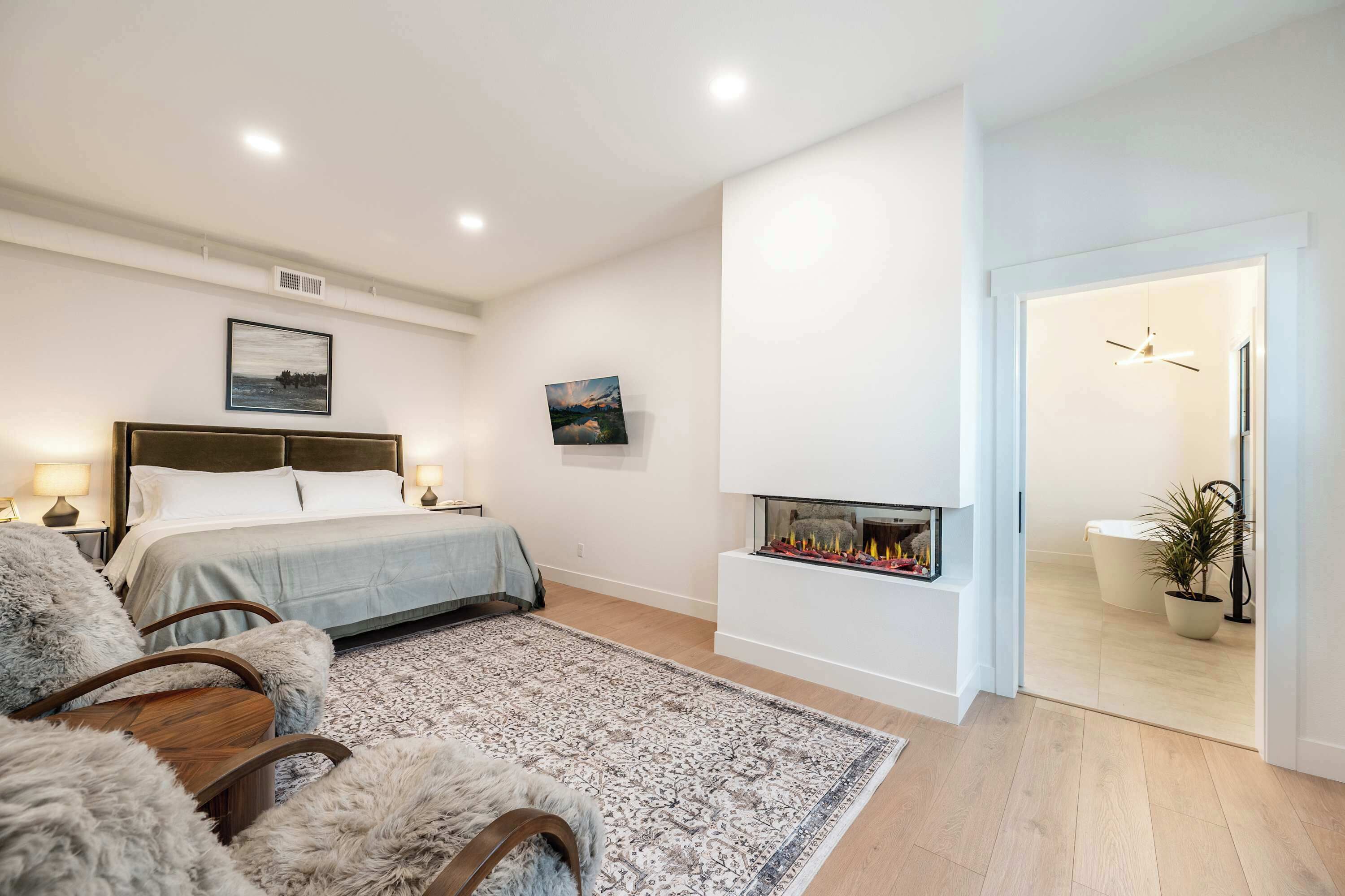 熨斗/熨衣板、WiFi、床单