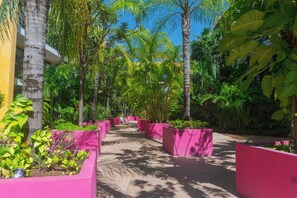 Property grounds - Lunada Bright Stay with Rooftop  (Playa del Carmen)