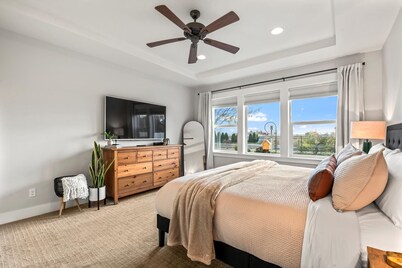 Single-level Gem Sauna - Fire Pit - Swing Set