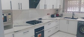 Appartement, 3 chambres, climatisation | Cuisine privée