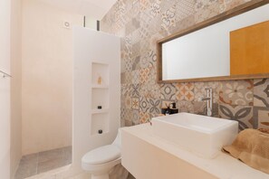 Exclusive Apartment, Balcony, Courtyard View | Bathroom - Manor Spacious Aldea Zama Retreat  (Tulum)