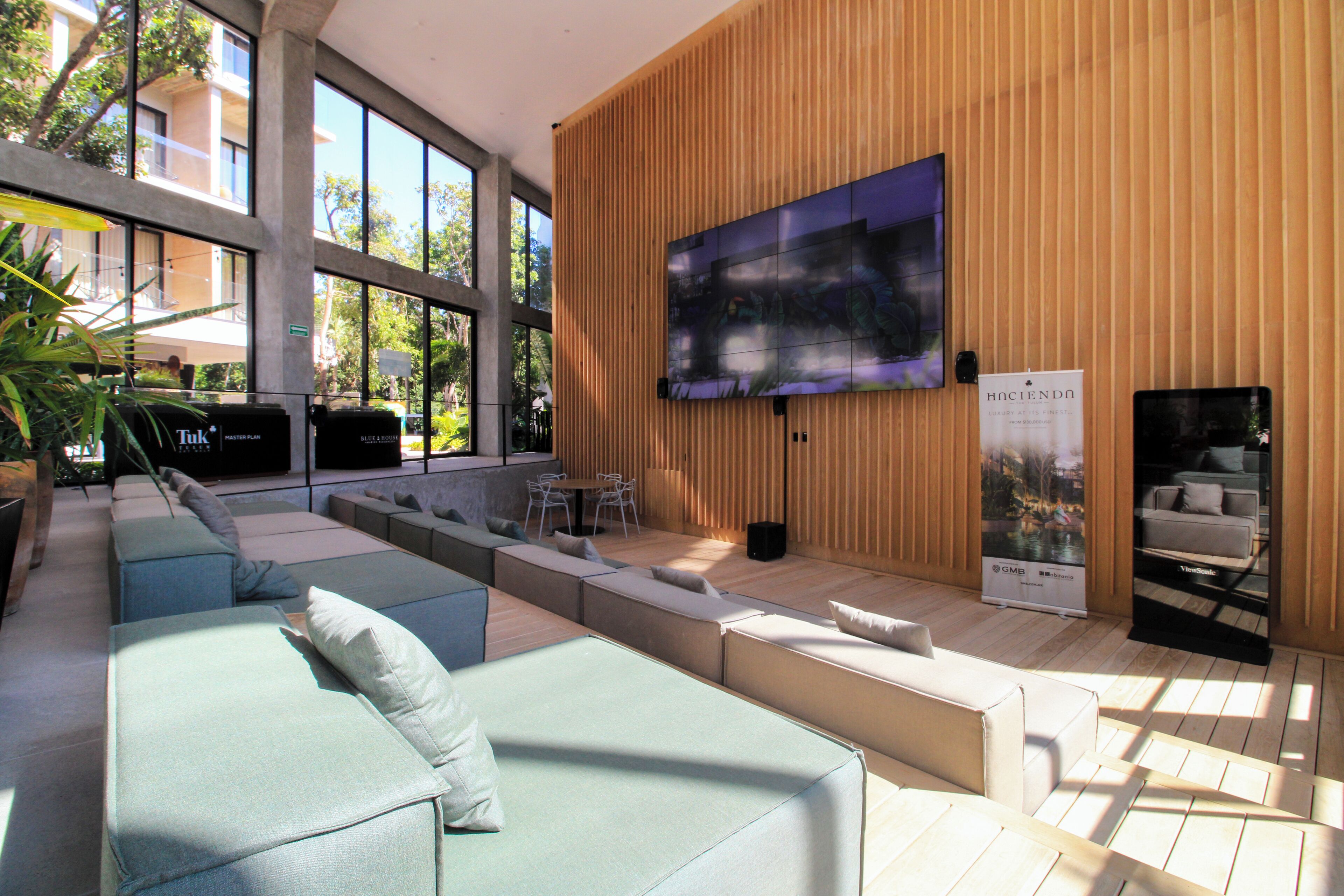 Sala de estar en el lobby