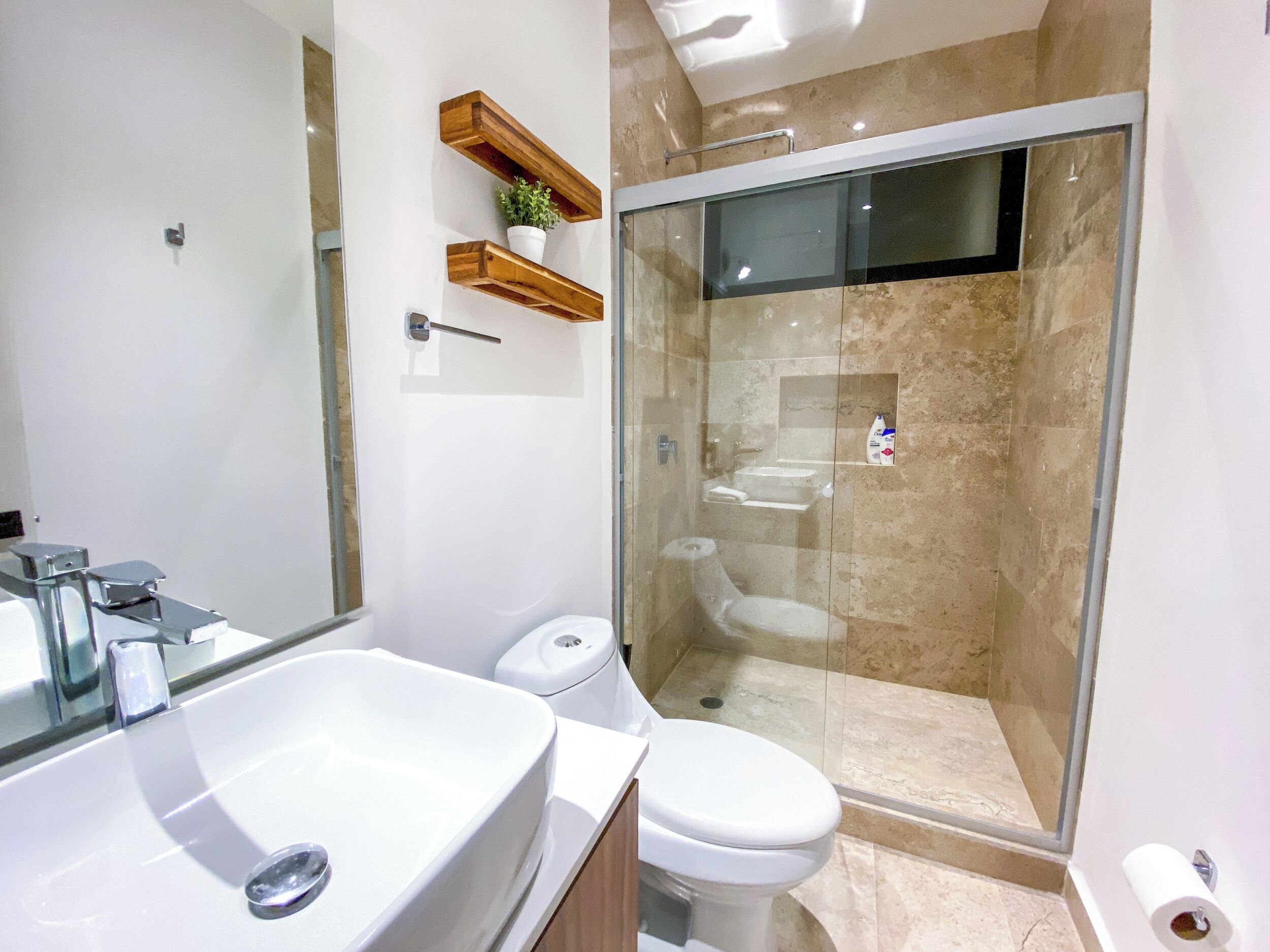 Design Apartment, 2 Bedrooms, Balcony, Garden View | Bathroom