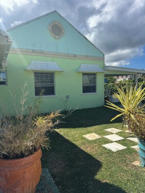 Property grounds -  The Abbey – Spacious 5-Bedroom Home with Pool & Gardens in Barbados (Saint Philip)