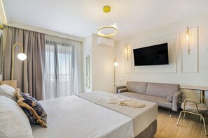 1 bedroom, iron/ironing board, travel crib, WiFi