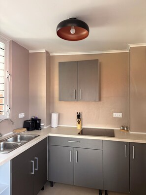 Private kitchen - Heritage Azul Residence Otrobanda  (Willemstad)
