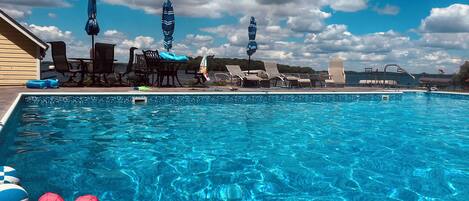 Piscine extérieure, piscine chauffée