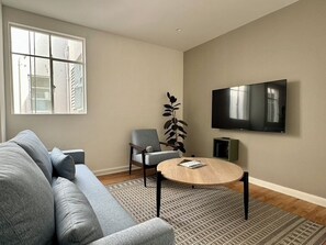 Apt 303 | Living area | TV - Altata by Oolena (Mexico City)