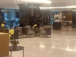 Condo, 1 Bedroom, Balcony | Lounge - Len's Den2 1BR Condo Mall of Asia, Pasay Manila (Pasay)