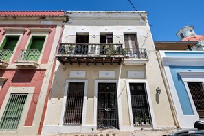 Front of property - Casa Sol 13 by Otium (San Juan)