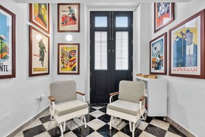 Apartment | Living area | 32-inch LED TV with digital channels - Casa Sol 13 by Otium (San Juan)