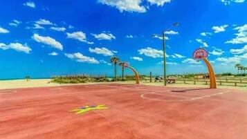 Sport court
