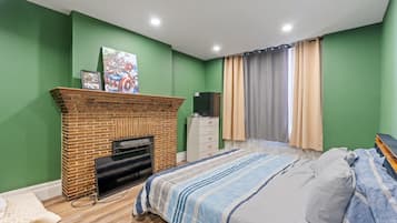 Cortinas blackout, tabla de planchar con plancha y wifi gratis