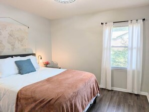 Unclassified image, 4 of 16, button