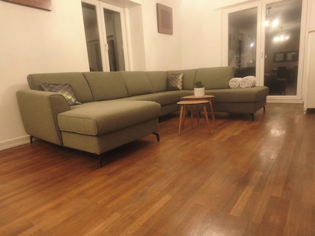 Interior. Beautiful house in quiet neighborhood with parking