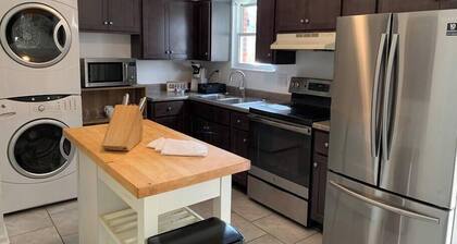 Fully Furnished Large Townhouse Near Bardstown Rd
