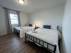 2 Schlafzimmer, Bügeleisen/Bügelbrett, WLAN