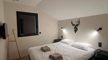 1 soverom, strykejern/-brett, wi-fi (inkludert) og sengetøy