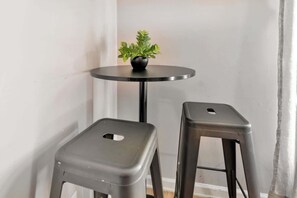 Interior - Spacious Town Home | Free Parking | Pet Friendly (Louisville)