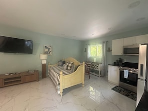 Interior - FERN COTTAGE: Beautiful Studio, Only Steps Away From Grace Bay Beach and Strip! (Grace Bay)