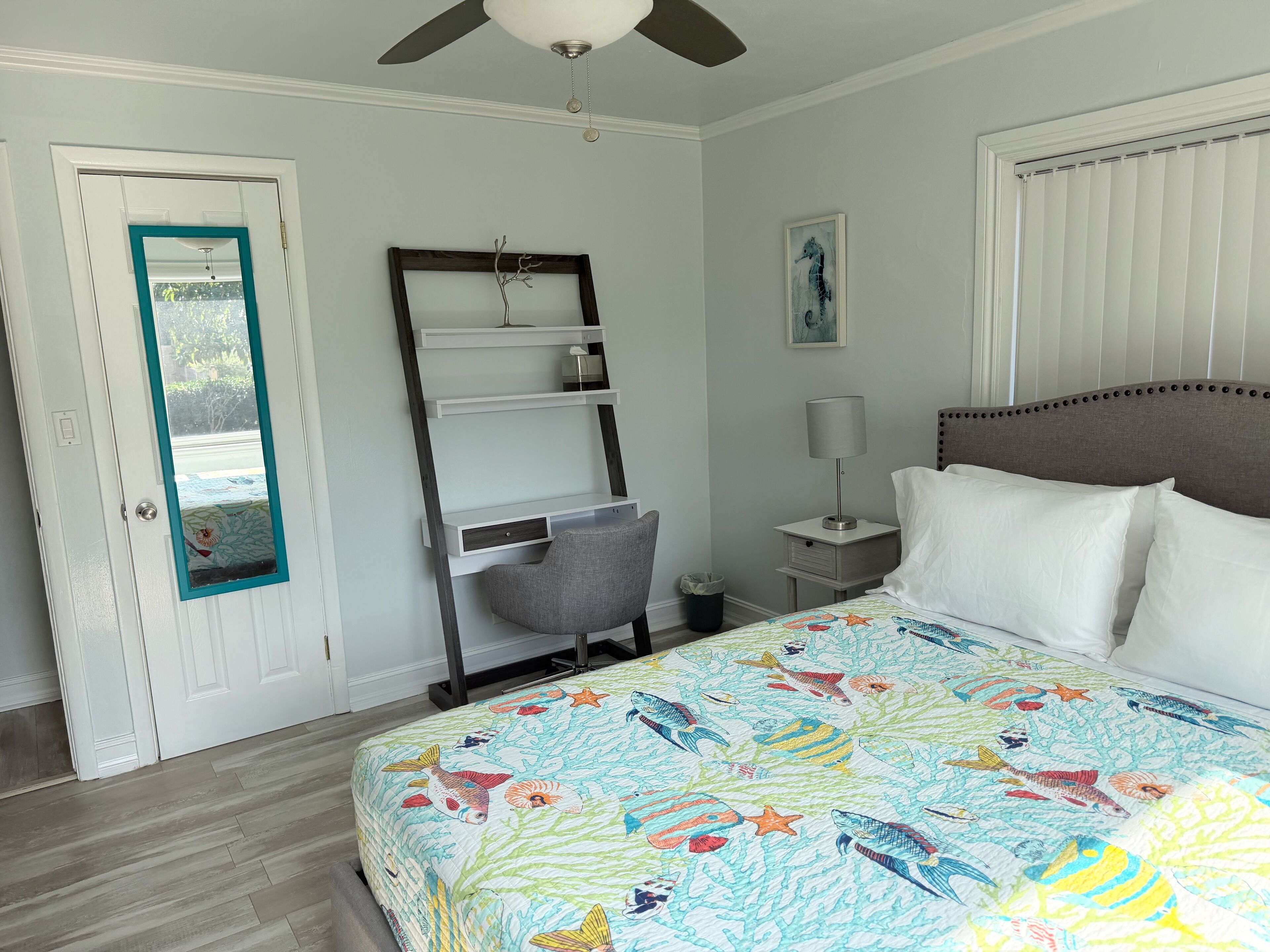 2 bedrooms, desk, iron/ironing board, free WiFi