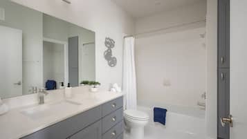 Douche, sèche-cheveux