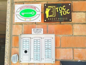 Miscellaneous - TOC TOC - ROOM 15 - Relax Shower.At 650m from Central Station,900m from downtown (La Spezia)