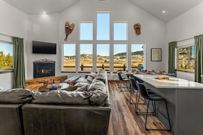 Smart TV, fireplace, table tennis, books