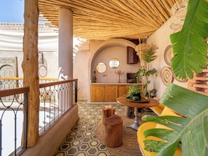 Terrace/patio - Riad Nesayam - 3 suites - Heated swimming pool - Staff & breakfast included (Marrakech)