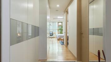 In-room safe, desk, iron/ironing board, free WiFi