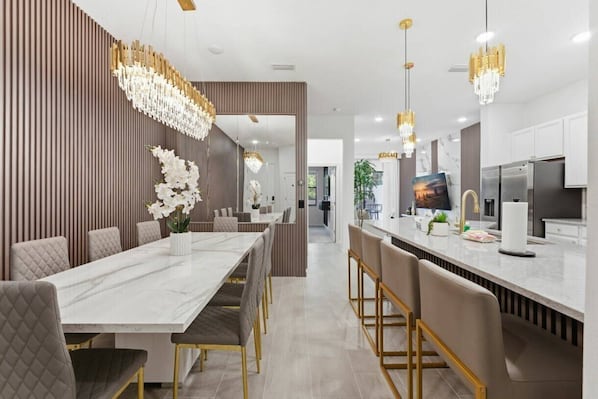 Basic Villa | Dining - Paradiso Grande 5BR Home w Pool, Mario Game Room (Orlando)