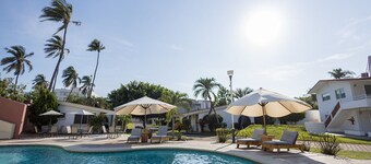Mar y Cocos Hotel & Villas 