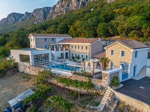 Exterior - Villa Pietra Celeste with Pool (Bribir)