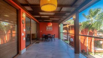 Basic-Apartment | Speisen im Freien