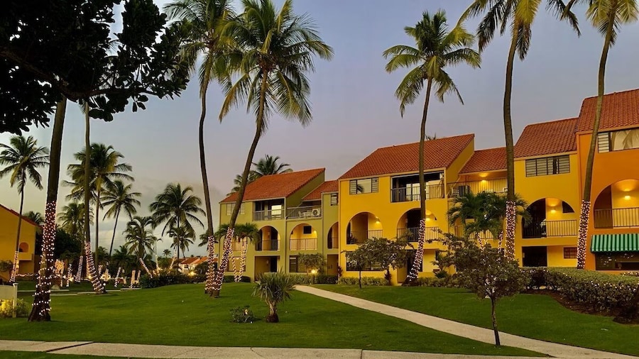 Beach Village 190 by Otium