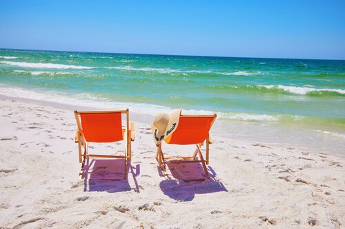 The Palm & Tide Beachfront Hotel