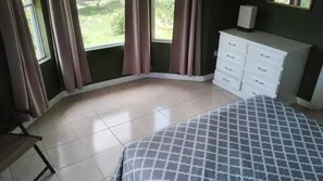 熨斗/熨衣板、上网接入、床单