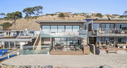Hawaiian Style! Beachfront on Beach Road! STR15-0260