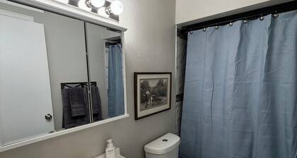 Workman’s Rest Pt. 2 – Quiet Upstairs 2BR for Working Travelers