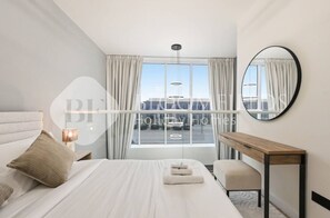 Iron/ironing board, free WiFi - 89 Bloomfields Modern 1BR Apt Rukan Dxb (Dubai)