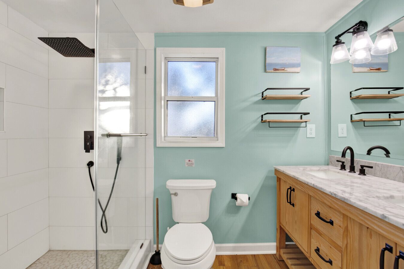 Hair dryer, towels