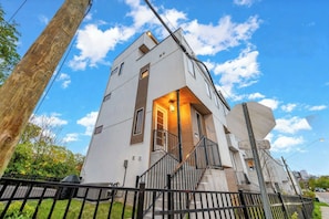 4 habitaciones y acceso a internet