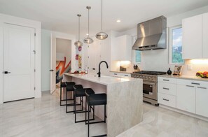 Talo, esteetön | 4 makuuhuonetta, internet