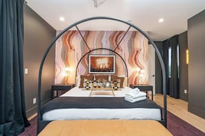 4 habitaciones y acceso a internet