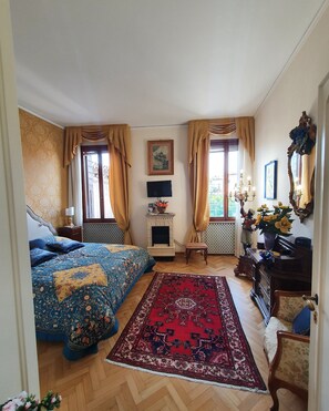 Junior Suite, City View (Stufa) | In-room safe, blackout drapes, free WiFi - B&B Beroni a Venezia (Venice)