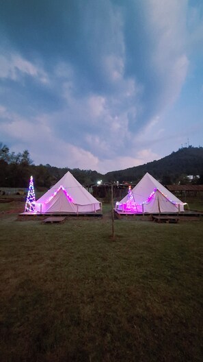 Down comforters, free WiFi, bed sheets - Rondo Glamping By Gestores (Pátzcuaro)