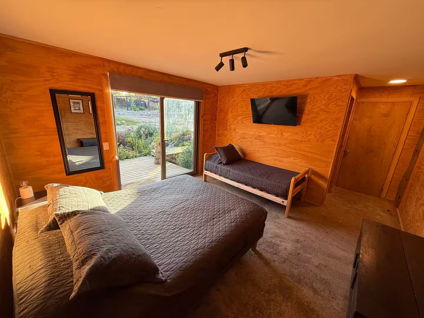 Wi-Fi gratuit, draps fournis