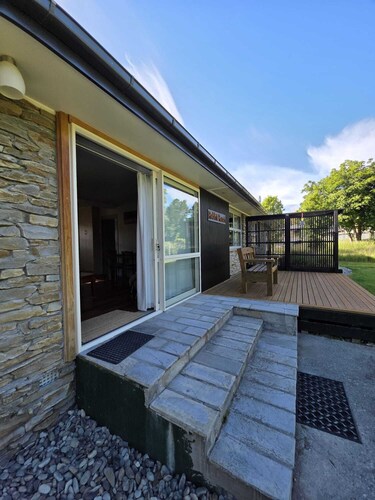 Rabbit Ranch
Burkes Pass
Gateway to Tekapo and the Mackenzie District