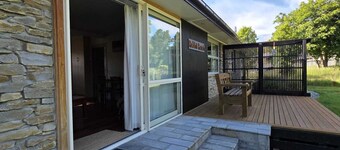 Rabbit Ranch 
Burkes Pass
Gateway to Tekapo and the Mackenzie District 